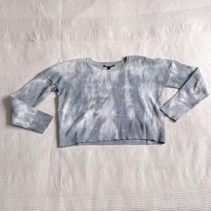 𝅺W118 By Walter Baker Cropped Tie Dye Lightweight Sweater Size Small